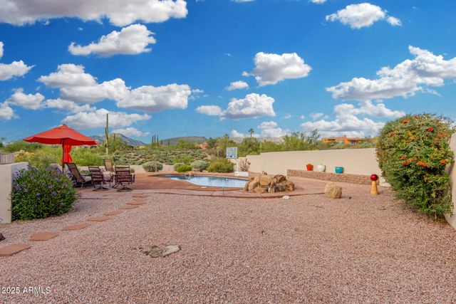 9225 E LAZYWOOD Place, Carefree, AZ 85377