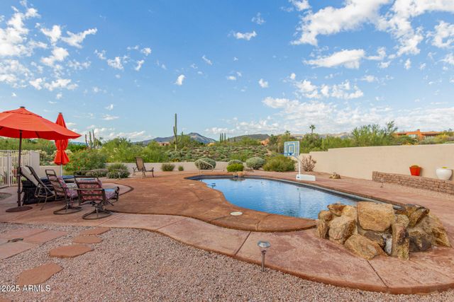 9225 E LAZYWOOD Place, Carefree, AZ 85377