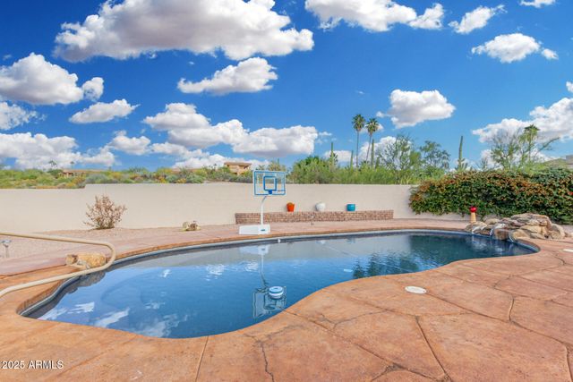 9225 E LAZYWOOD Place, Carefree, AZ 85377