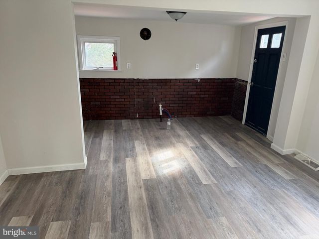 1639 HUDDLE AVE, Marcus Hook, PA 19061