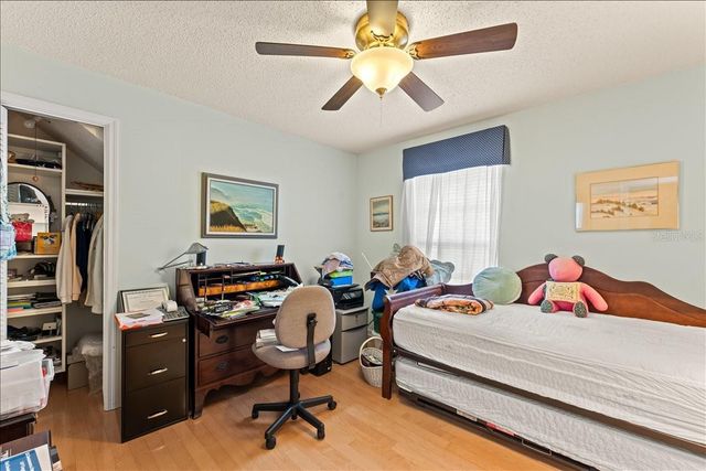 13014 VILLAGE CHASE CIRCLE, Tampa, FL 33618