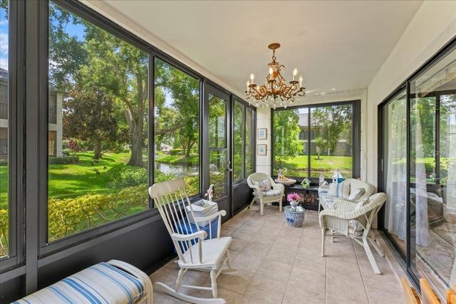 13014 VILLAGE CHASE CIRCLE, Tampa, FL 33618