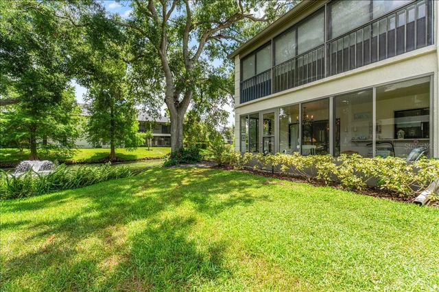 13014 VILLAGE CHASE CIRCLE, Tampa, FL 33618