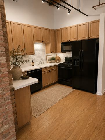 1500 W Monroe Street 123, Chicago, IL 60607
