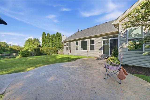 487 Kelly Avenue, Yorkville, IL 60560