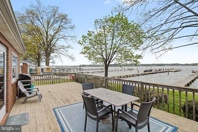 826 COLD SPRING RD, Middle River, MD 21220