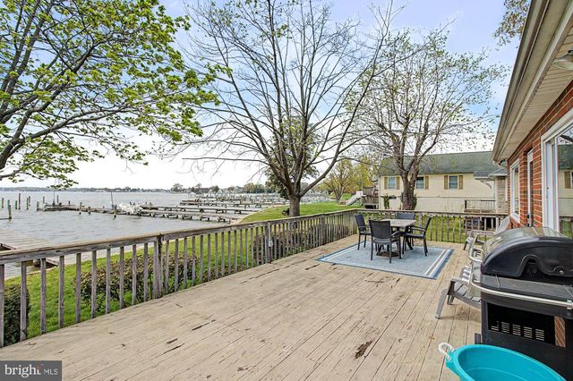 826 COLD SPRING RD, Middle River, MD 21220