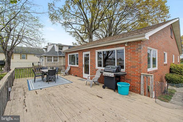 826 COLD SPRING RD, Middle River, MD 21220
