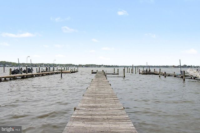 826 COLD SPRING RD, Middle River, MD 21220