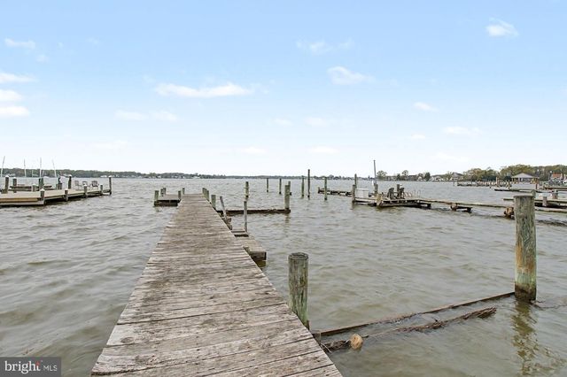 826 COLD SPRING RD, Middle River, MD 21220