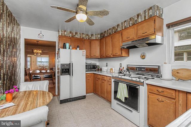 826 COLD SPRING RD, Middle River, MD 21220