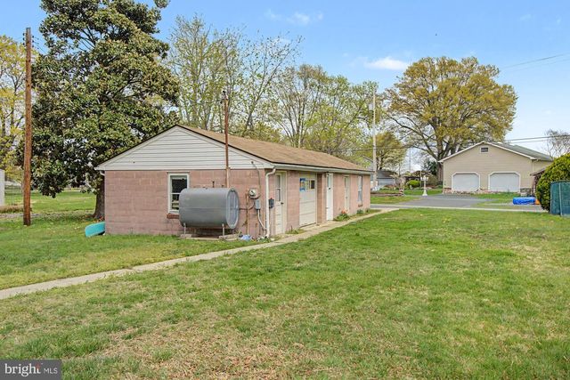826 COLD SPRING RD, Middle River, MD 21220
