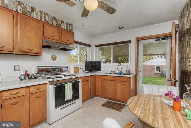 826 COLD SPRING RD, Middle River, MD 21220