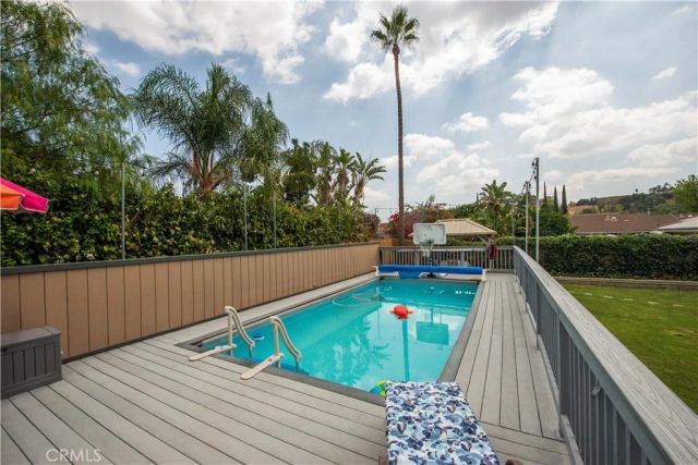 9602 Gierson, Chatsworth, CA 91311