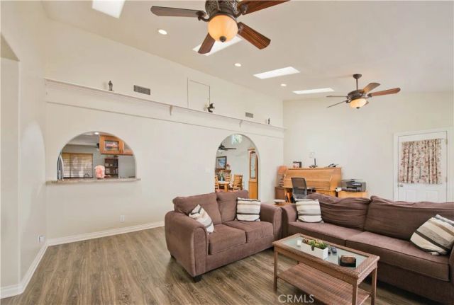 9602 Gierson, Chatsworth, CA 91311