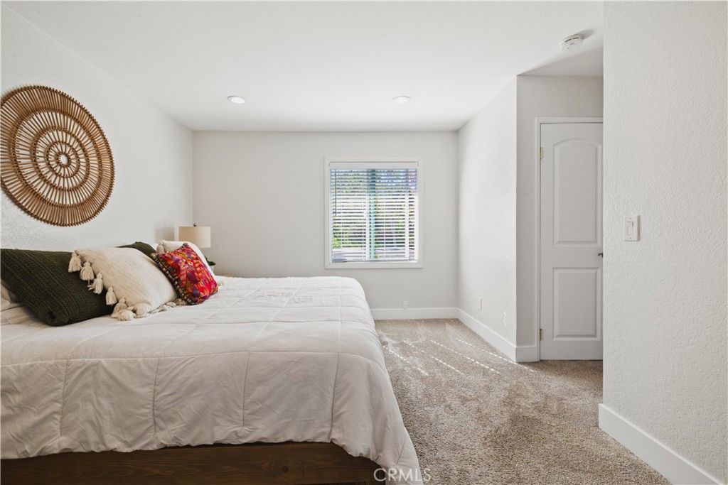 Image 8 of property listing at 20702 El Toro 290, Lake Forest, CA 92630