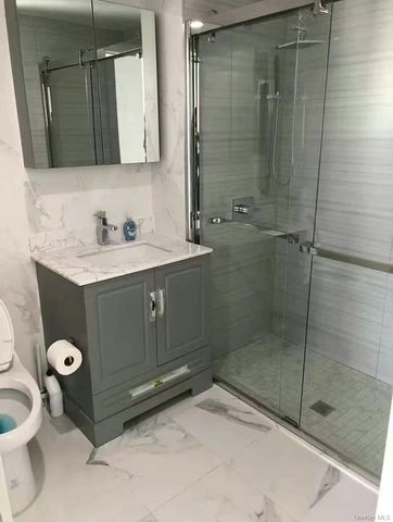 4162 Bowne Street 14E, Flushing, NY 11355