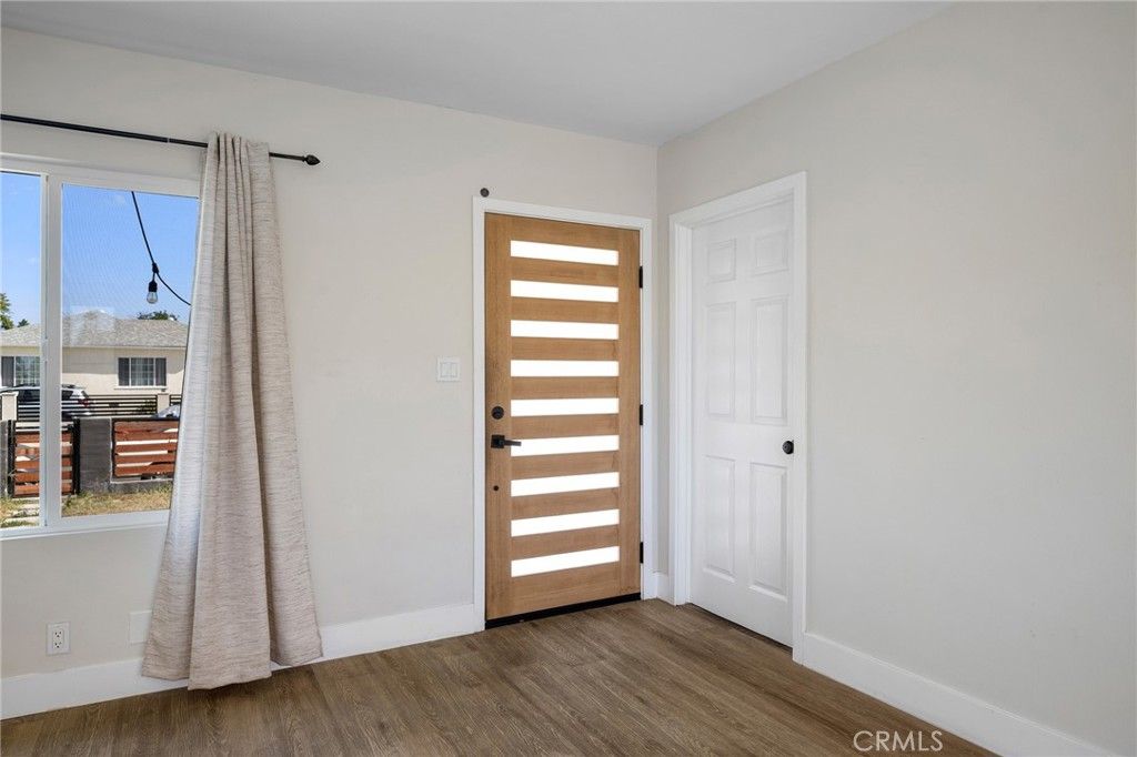 8881 Morehart Avenue, Sun Valley, CA 91352 — photo 3
