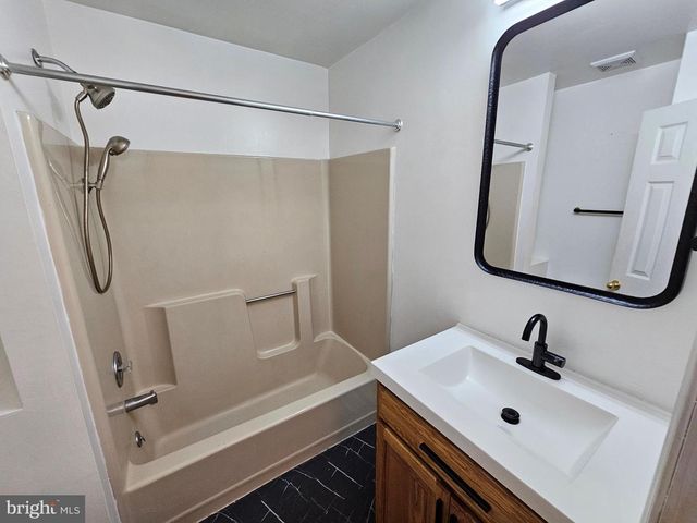 11722 BIG BEAR LN, Lusby, MD 20657