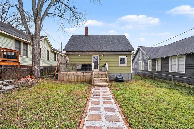 7 Cotton Avenue, Porterdale, GA 30014