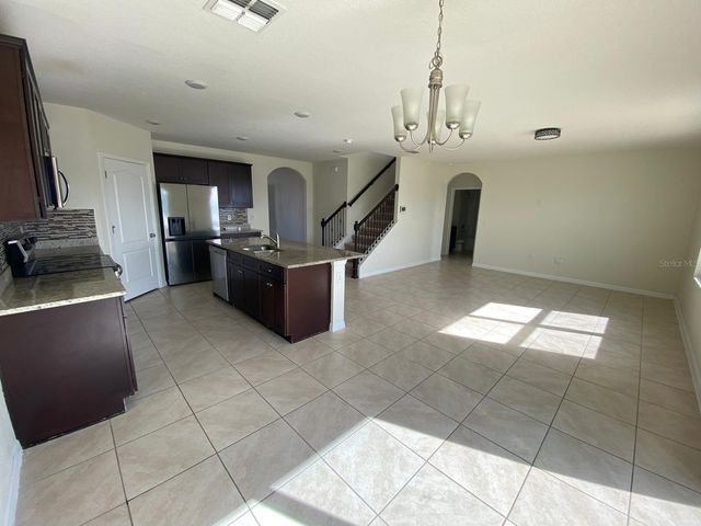 4211 LOOKING GLASS PLACE, Sanford, FL 32771