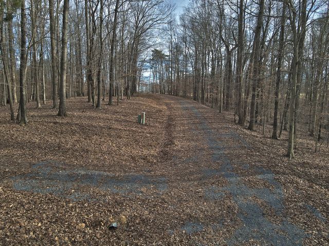 30 Piper Road, Russell Springs, KY 42642