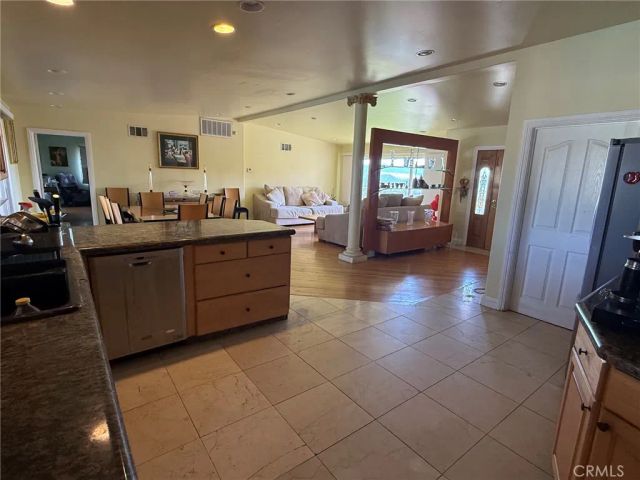 1606 Glenmont Drive, Glendale, CA 91207