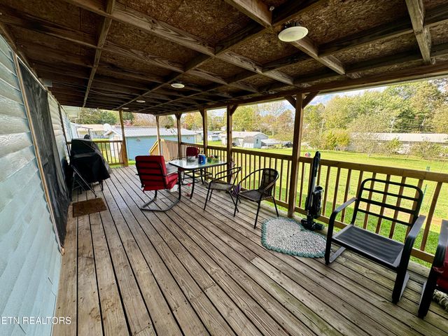 435 Patton Heights Circle, Jamestown, TN 38556