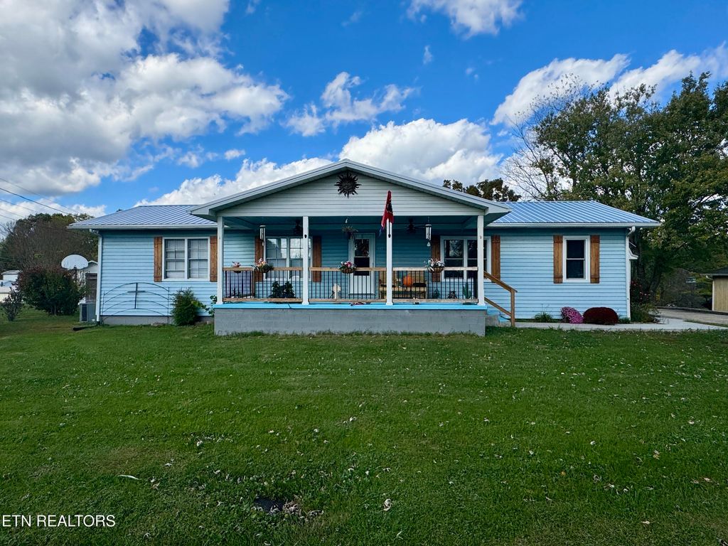 435 Patton Heights Circle, Jamestown, TN 38556