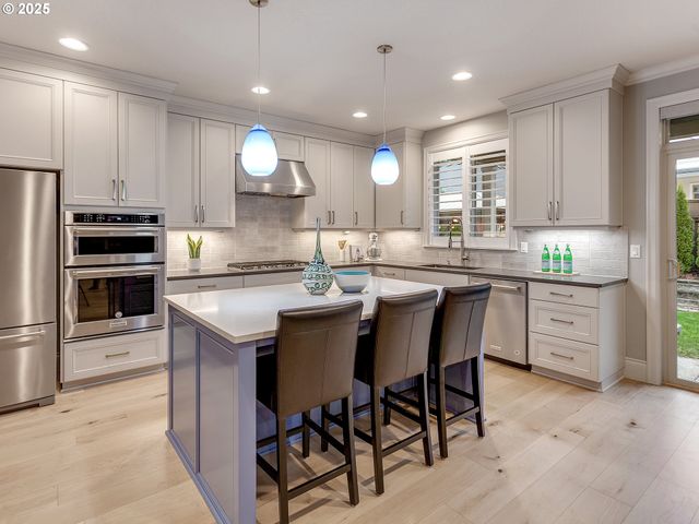 15413 Se CLARK St, Happy Valley, OR 97086