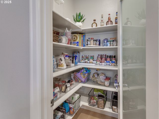 15413 Se CLARK St, Happy Valley, OR 97086