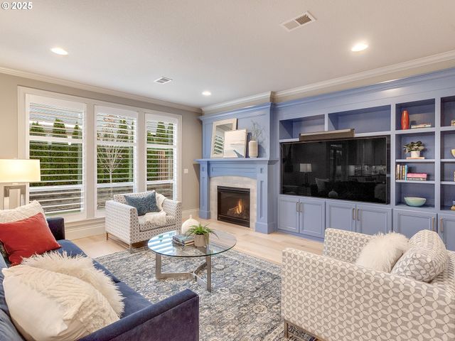 15413 Se CLARK St, Happy Valley, OR 97086