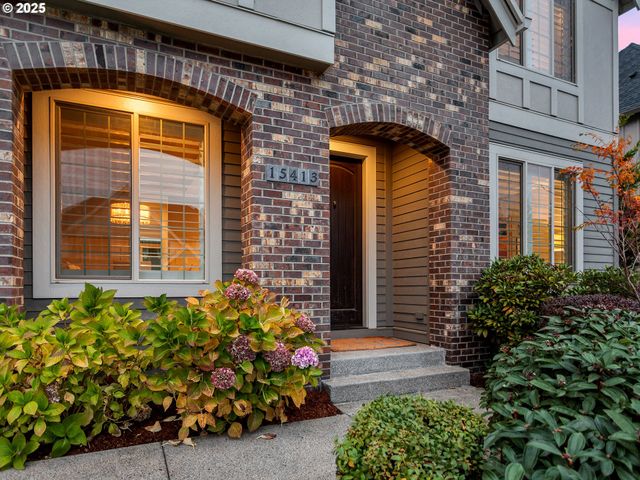 15413 Se CLARK St, Happy Valley, OR 97086