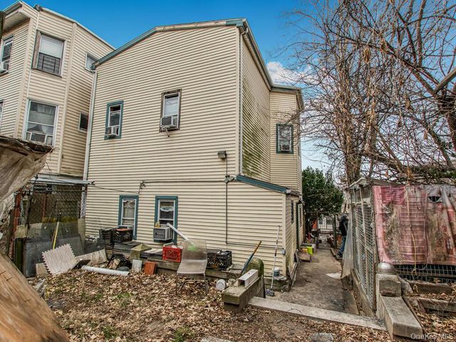 188 Woodworth Avenue, Yonkers, NY 10701