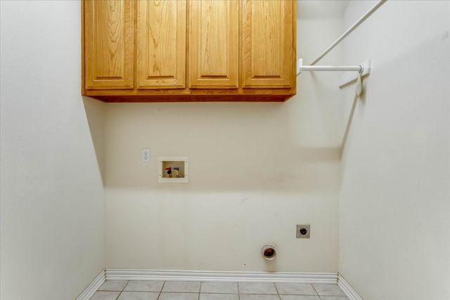 1281 FM 151, Trenton, TX 75490