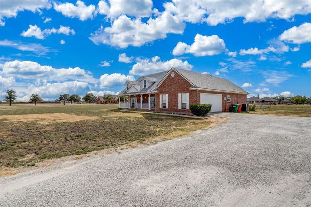 1281 FM 151, Trenton, TX 75490