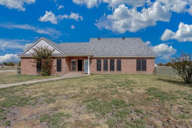 1281 FM 151, Trenton, TX 75490