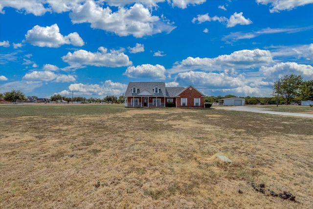 1281 FM 151, Trenton, TX 75490