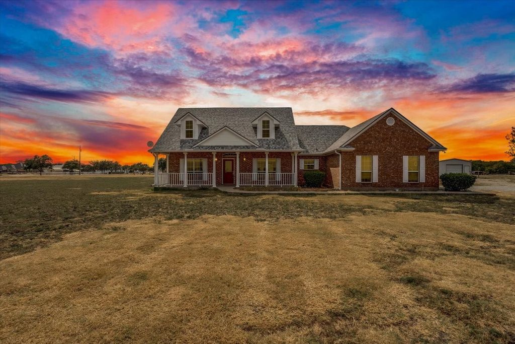 1281 FM 151, Trenton, TX 75490