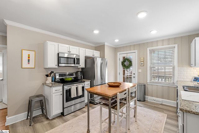 119 Cumberland Avenue, Greenville, SC 29607