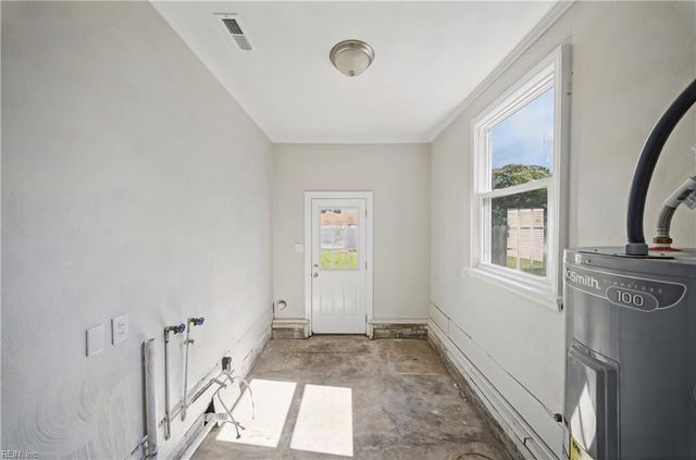 3502 Creig St, Portsmouth, VA 23707