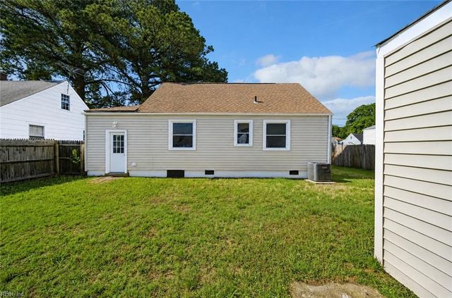 3502 Creig St, Portsmouth, VA 23707