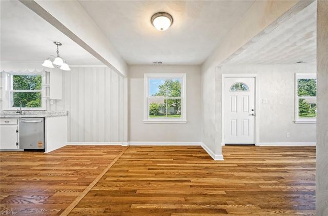3502 Creig St, Portsmouth, VA 23707