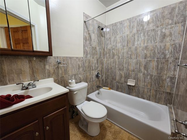 21 Stanhope Street 2, Brooklyn, NY 11221