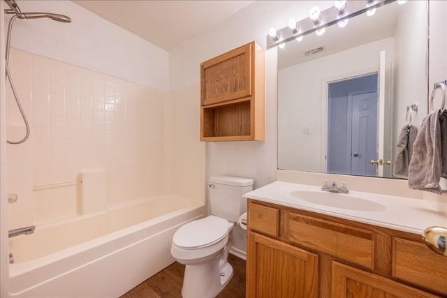 1309 Mcanear Court, Cleburne, TX 76033