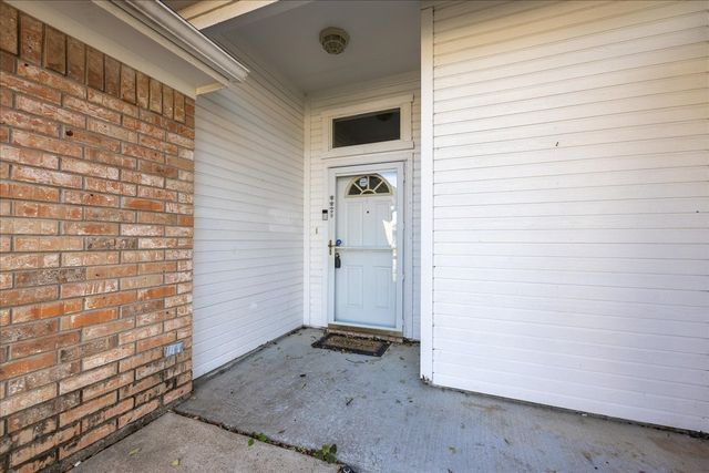 1309 Mcanear Court, Cleburne, TX 76033