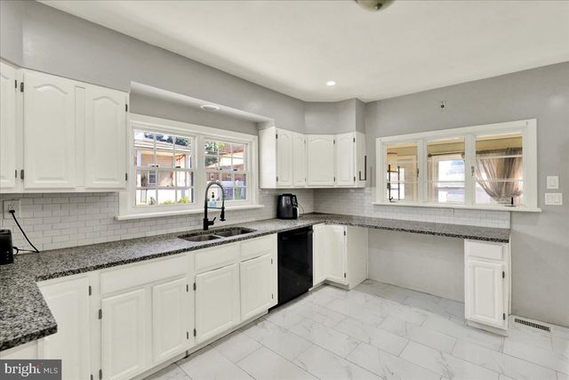 1820 PORTLAND AVE, Reading, PA 19609