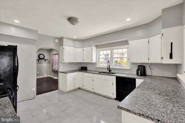 1820 PORTLAND AVE, Reading, PA 19609