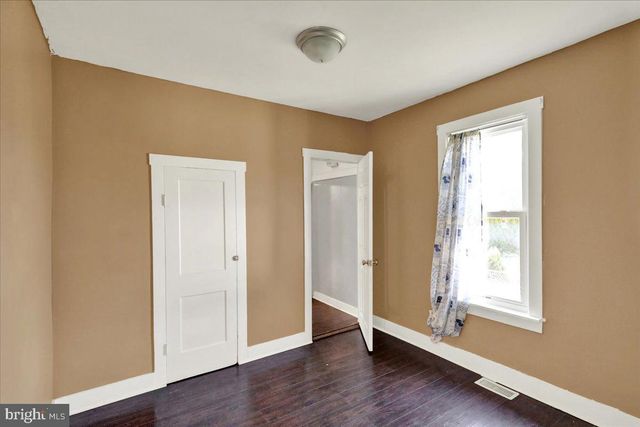 1820 PORTLAND AVE, Reading, PA 19609