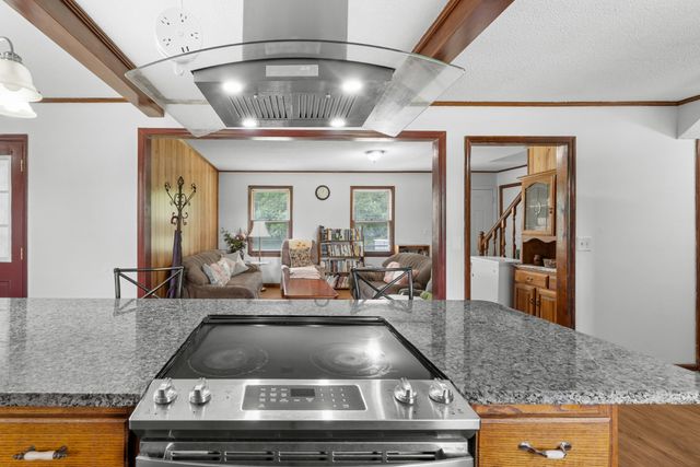 10915 SR 56, Coalmont, TN 37313